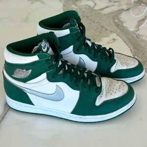 Nike Air Jordan 1 Retro High OG Gorge Green - Men’s size 9.5